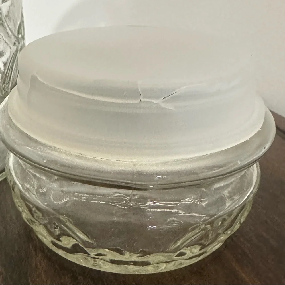 Vintage Planters Mr. Peanut Glass Jar with Lid - Diamond Pattern 8